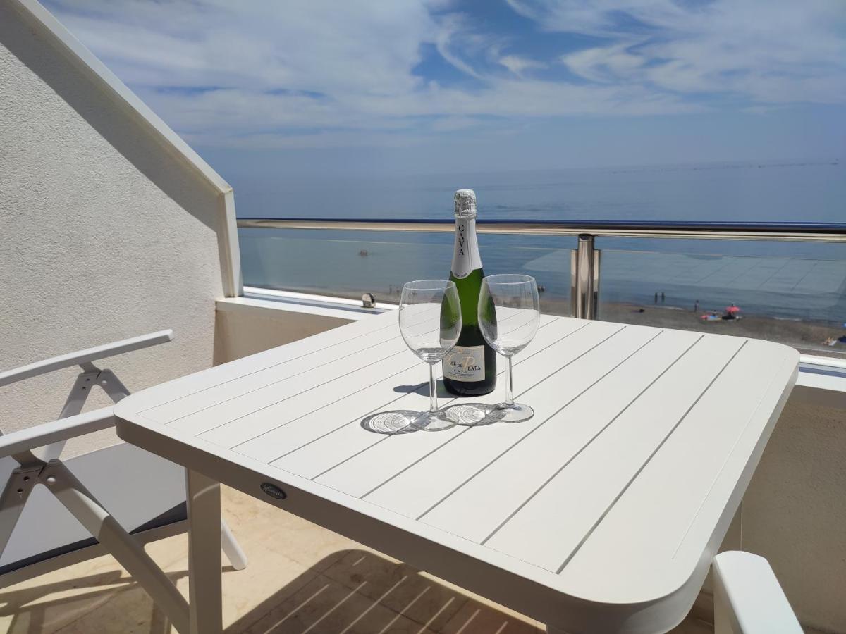 Appartamento Apartamento Primera Linea Roca Chica Torremolinos Esterno foto